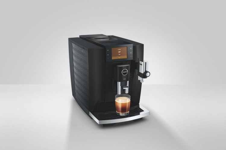 Kávovar Jura E8 Piano Black (ED 2025)