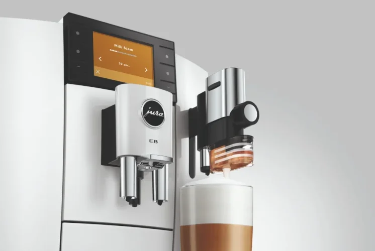 Kávovar Jura E8 Piano White (ED 2025)