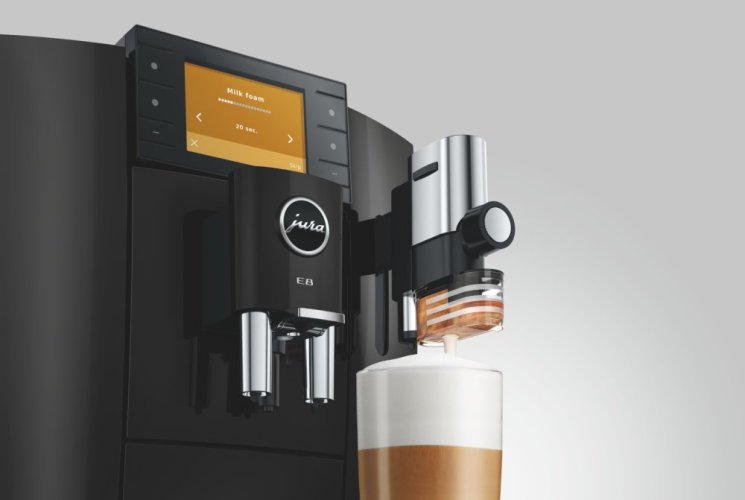 Kávovar Jura E8 Piano Black (ED 2025)