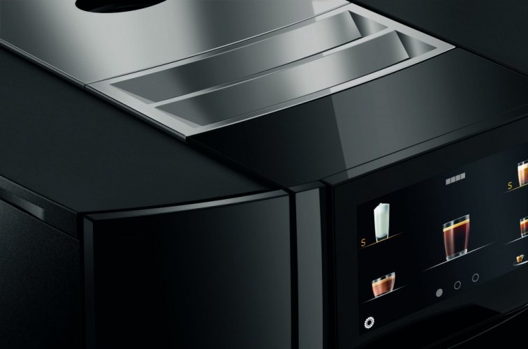 Kávovar Jura J8 Piano Black (EA 2023) - dotykový displej