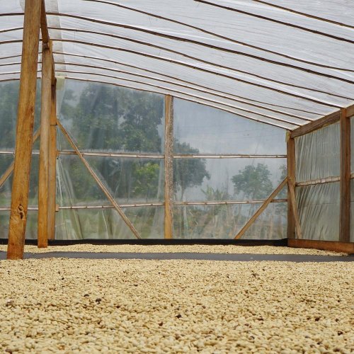 Sada Barona Café - E92° Blend 500g a JURA filtr Claris Smart +