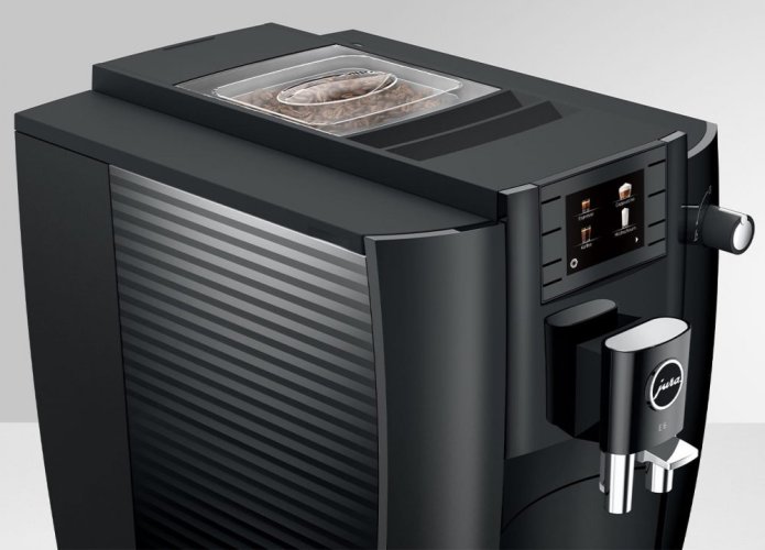 Kávovar Jura E6 Piano Black (EC 2022)